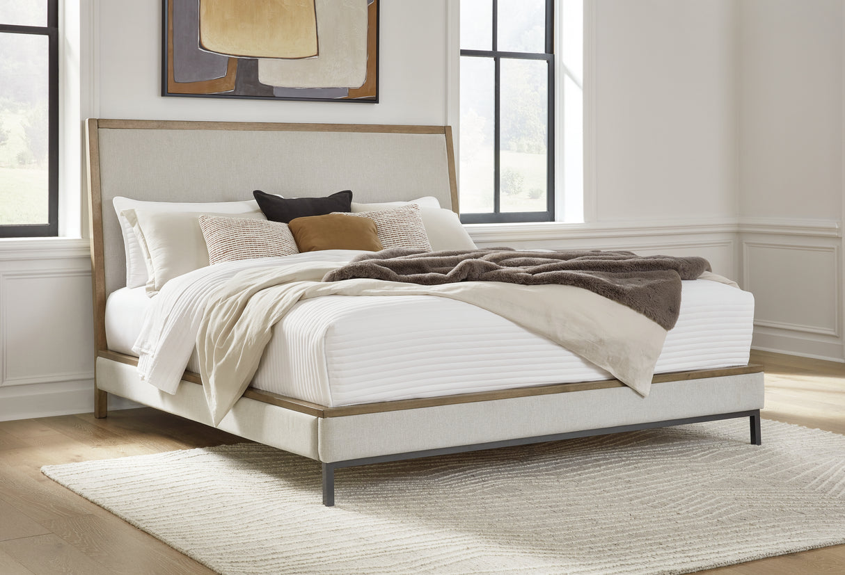 Furniture City Slidell - Ashley Furniture - Tomtyn Bedroom - King Upholstered Bed / Light Brown - B622B4