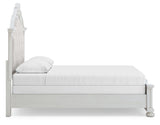 Montelaine Bedroom