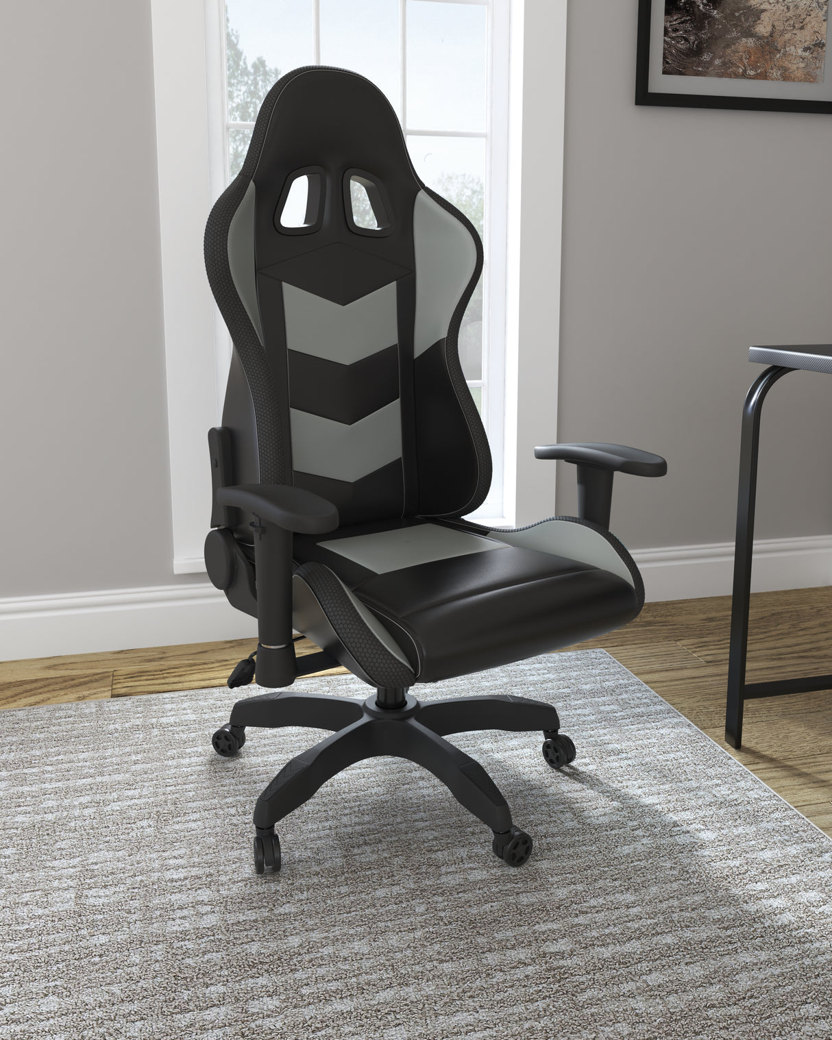 Lynxtyn Desk Chair