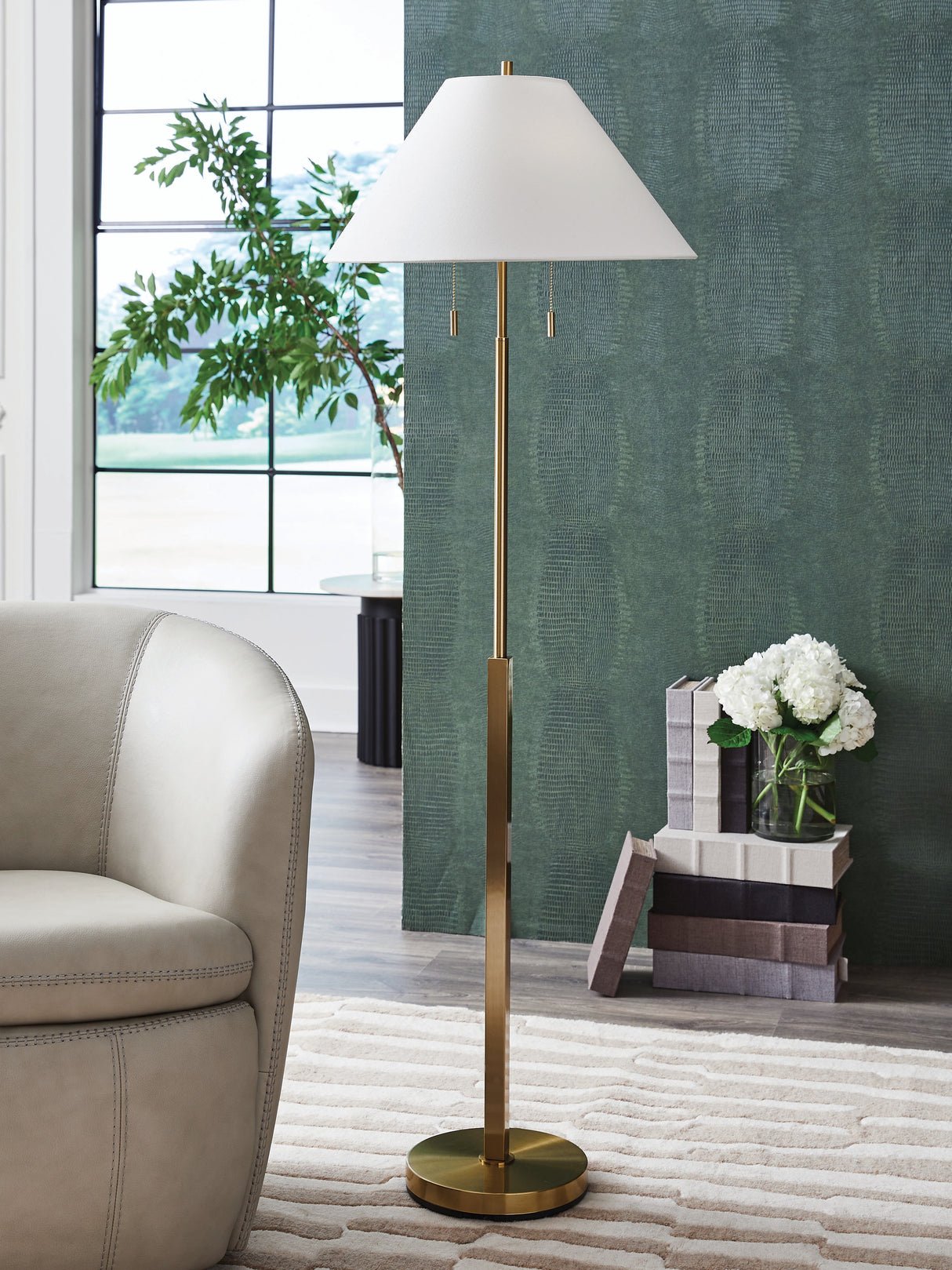 Furniture City Slidell - Ashley Furniture - Haigwood Lighting - Metal Table Lamp (1/CN) / Gold Finish - L208474