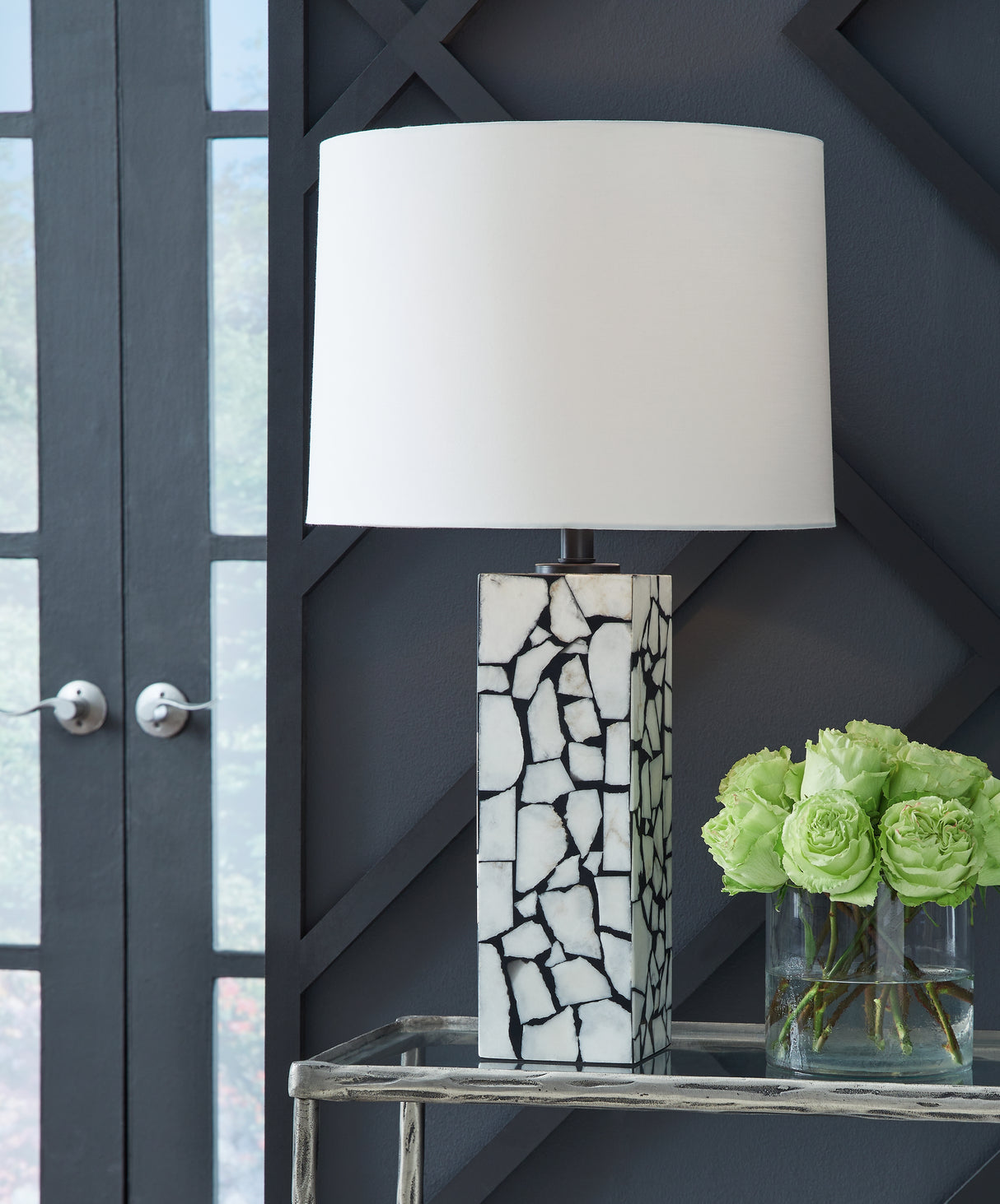 Furniture City Slidell - Ashley Furniture - Macaria Lighting - Marble Table Lamp (1/CN) / White/Black - L429044