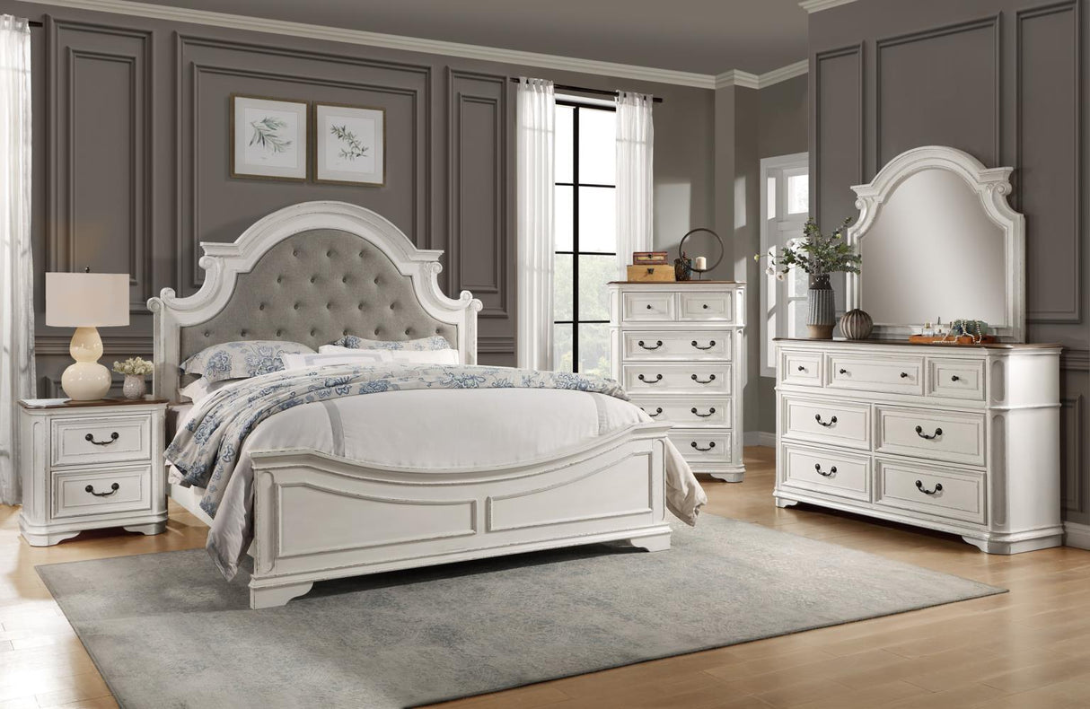 B455 - Amelia Bedroom