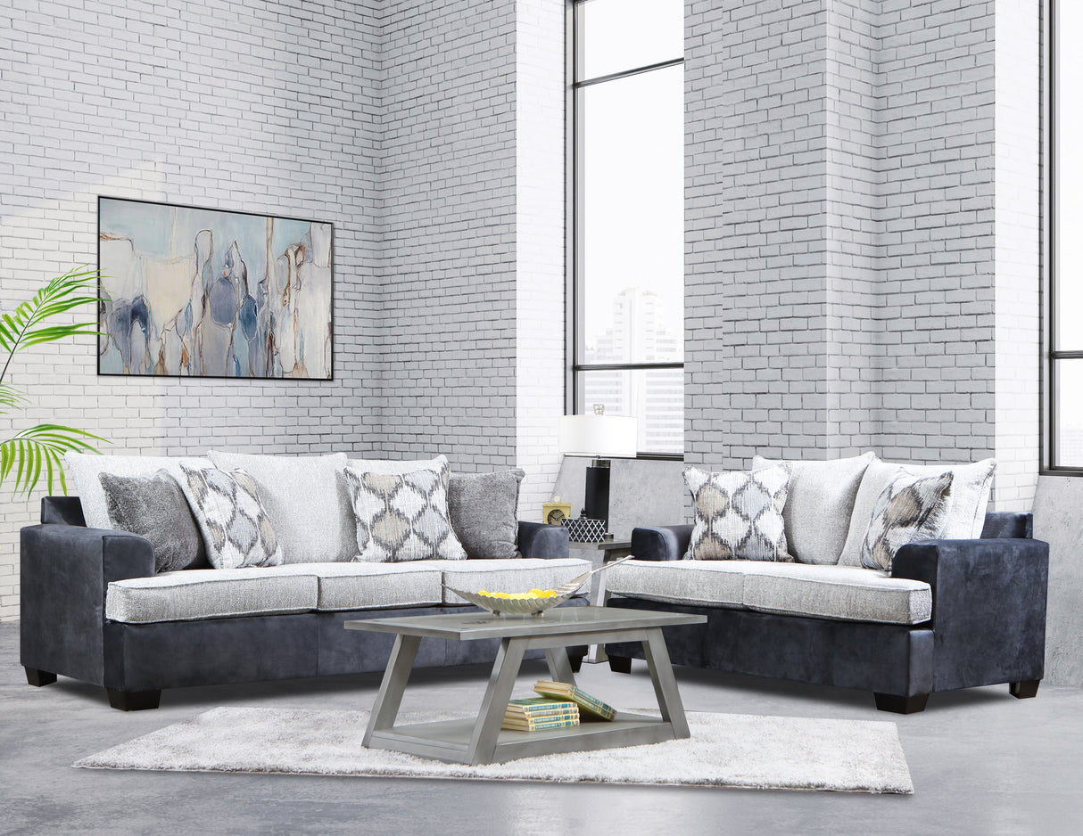 7400 - Sofa & Loveseat Set